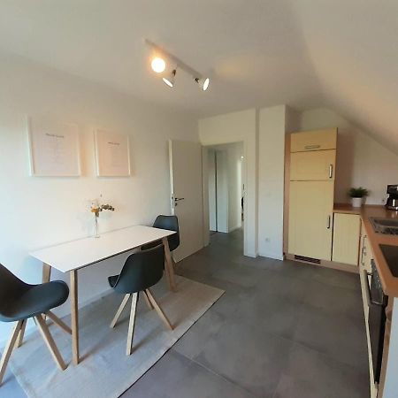 Eifelstern-Schoene Ferienwohnung Mit Balkon Kalenborn-Scheuern Buitenkant foto