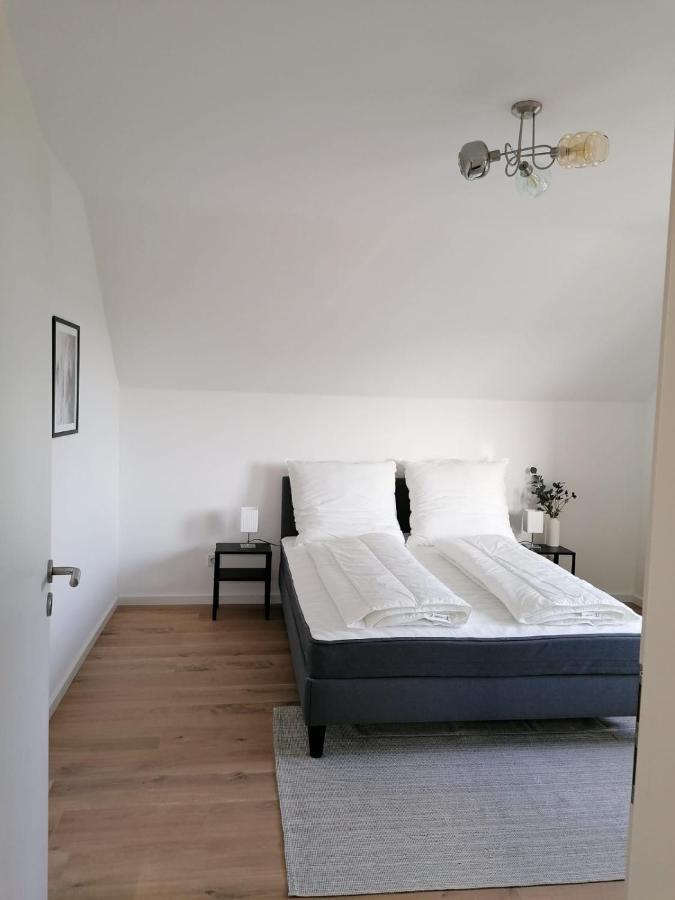 Eifelstern-Schoene Ferienwohnung Mit Balkon Kalenborn-Scheuern Buitenkant foto