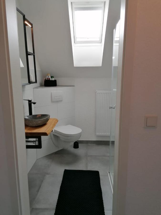 Eifelstern-Schoene Ferienwohnung Mit Balkon Kalenborn-Scheuern Buitenkant foto