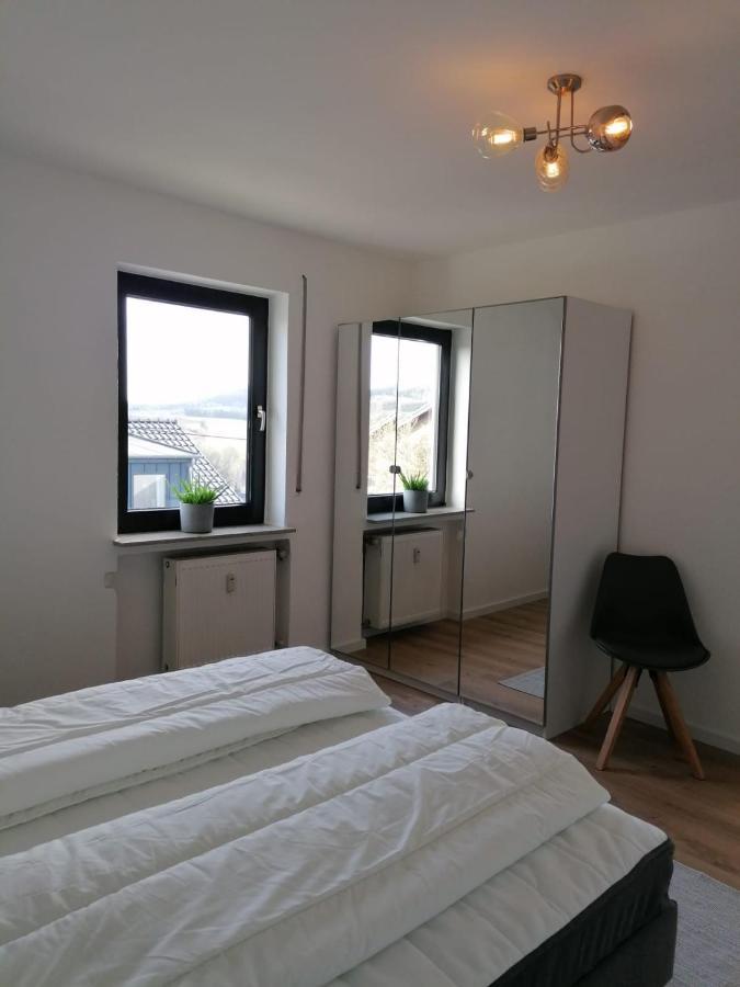 Eifelstern-Schoene Ferienwohnung Mit Balkon Kalenborn-Scheuern Buitenkant foto